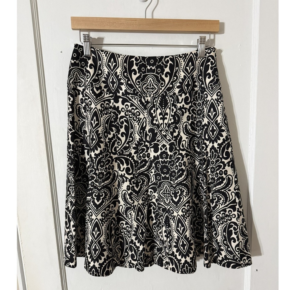 Ann Taylor Petites Black White Paisley Damask A-Line Skirt 4P Side Zip Lining